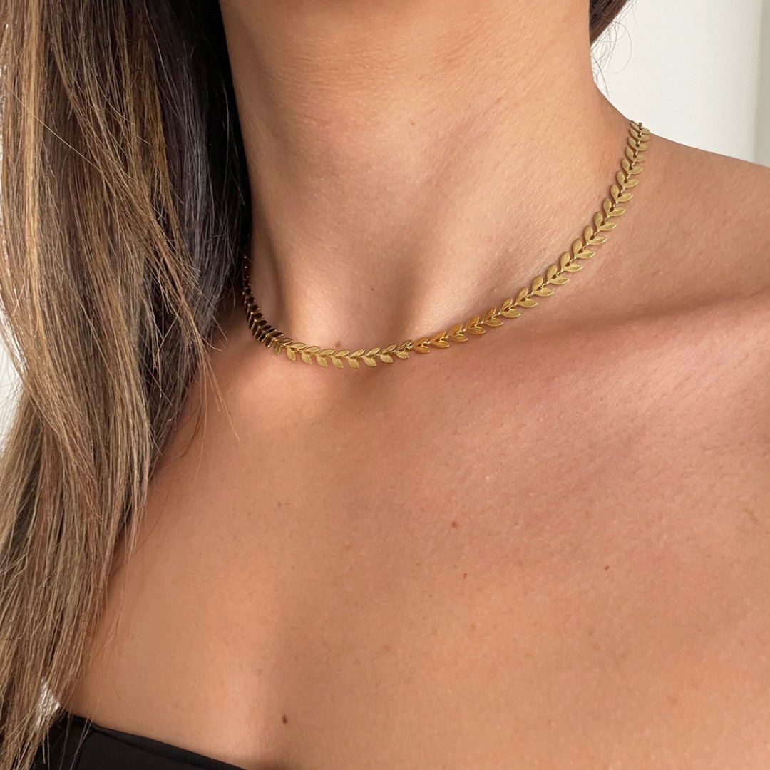 Collares